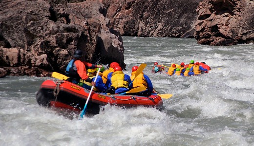 Ultimate_Descents_Rafting_20191214_h.jpg
